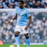 Marc Guehi 'bật mí' bí mật Man City sau màn ra mắt gây sốt: 'Mọi thứ đều ở tầm cao mới!' 1