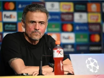 Luis Enrique cảnh báo học trò: ‘Đến Anfield để chiến thắng, không phải để phòng thủ’