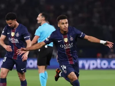 Luis Enrique Bật Mí Bí Mật Giúp PSG Tiếp Tục Thống Trị: Không Phải Siêu Sao!