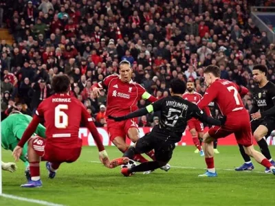 Marquinhos tiết lộ: Pha cứu thua ‘thần thánh’ trước Liverpool còn quý hơn ghi bàn!